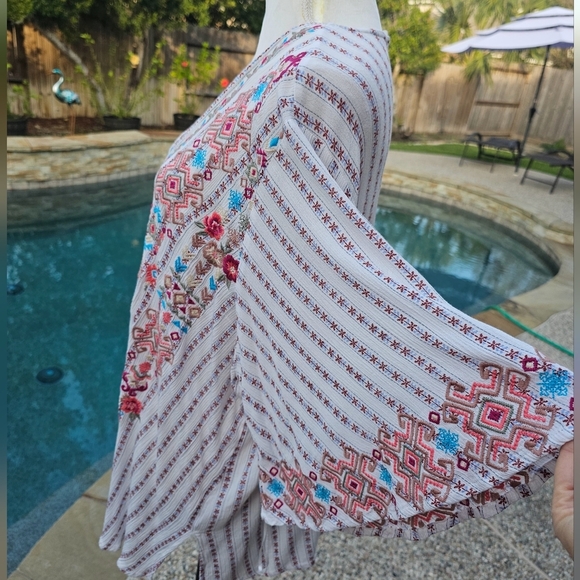 Nwot Savanna Jane Multicol Boho Aztec Floral Embroidered Open Front Kimono 1x/2x - Picture 11 of 16